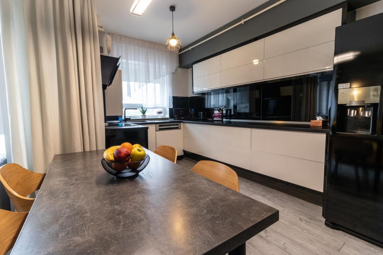 Tampa View Premium Apartment บราชอฟ ภายนอก รูปภาพ